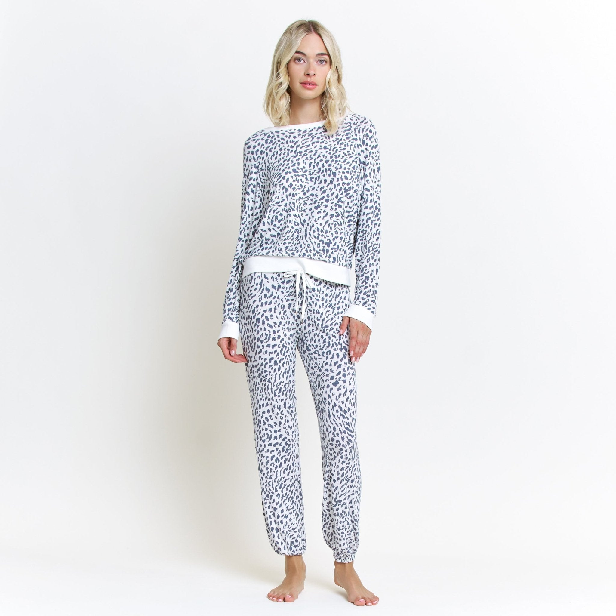 Star Seeker Long Set In Sweet Cream Animal - Loungewear - XL