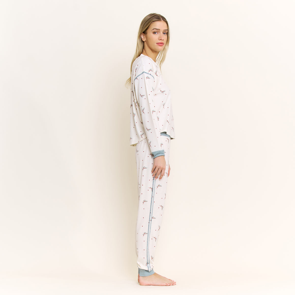 Cuddle Crew Long Henley Set in Cream Holly - -
