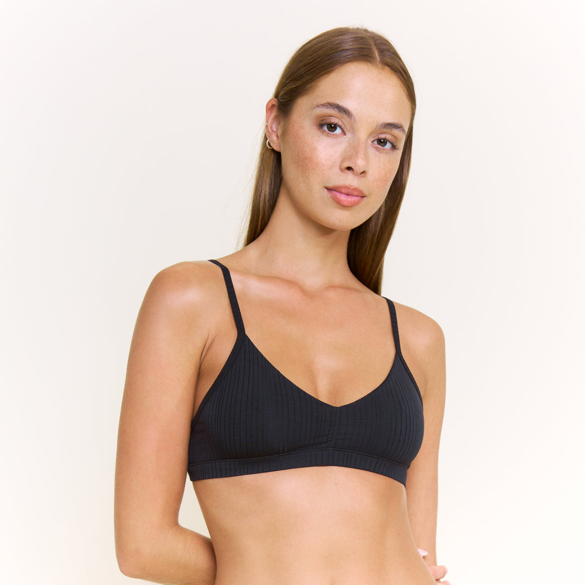 Janelle Bralette in Black - -