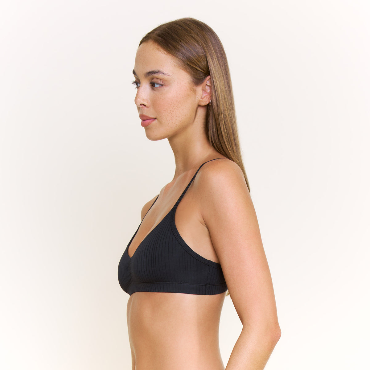 Janelle Bralette in Black - -