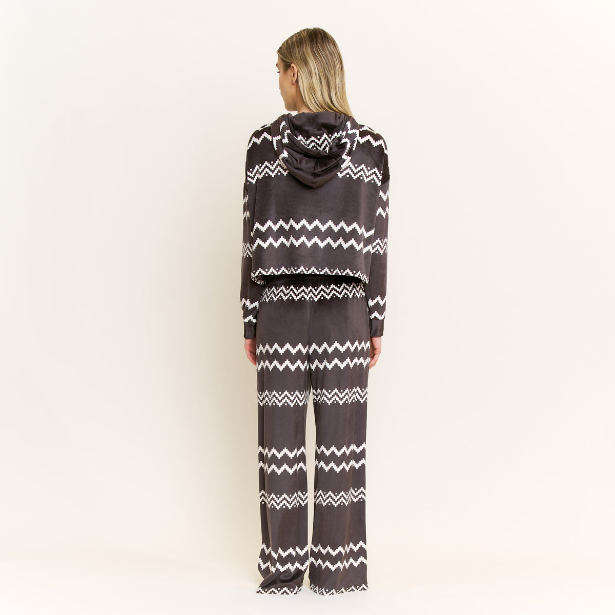 Simply Cozy Hoodie Pant Set in Licorice Geo Fair Isle - -