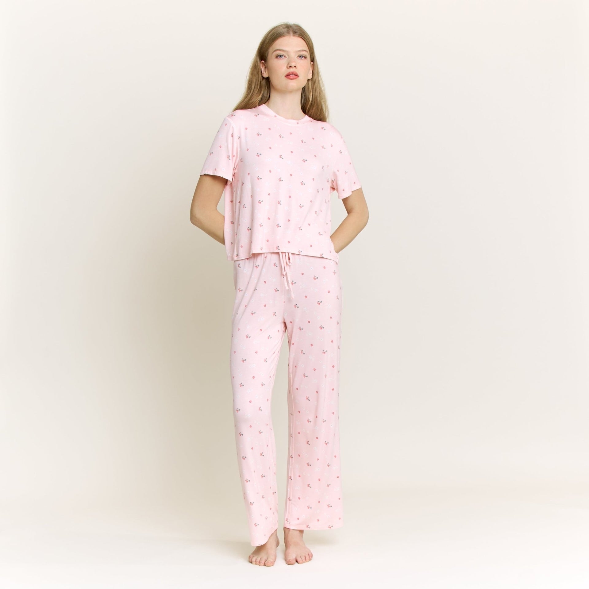 All American Tee Pant Set in Flora Strawberries - Honeydew - XS