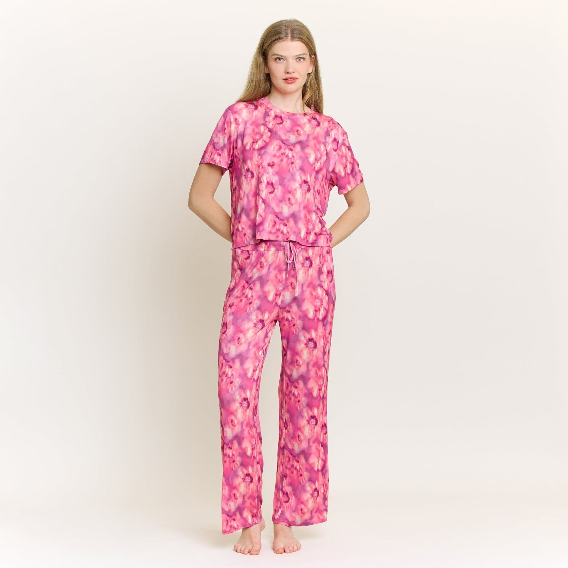 All American Tee Pant Set in Magenta Floral - Honeydew - XS