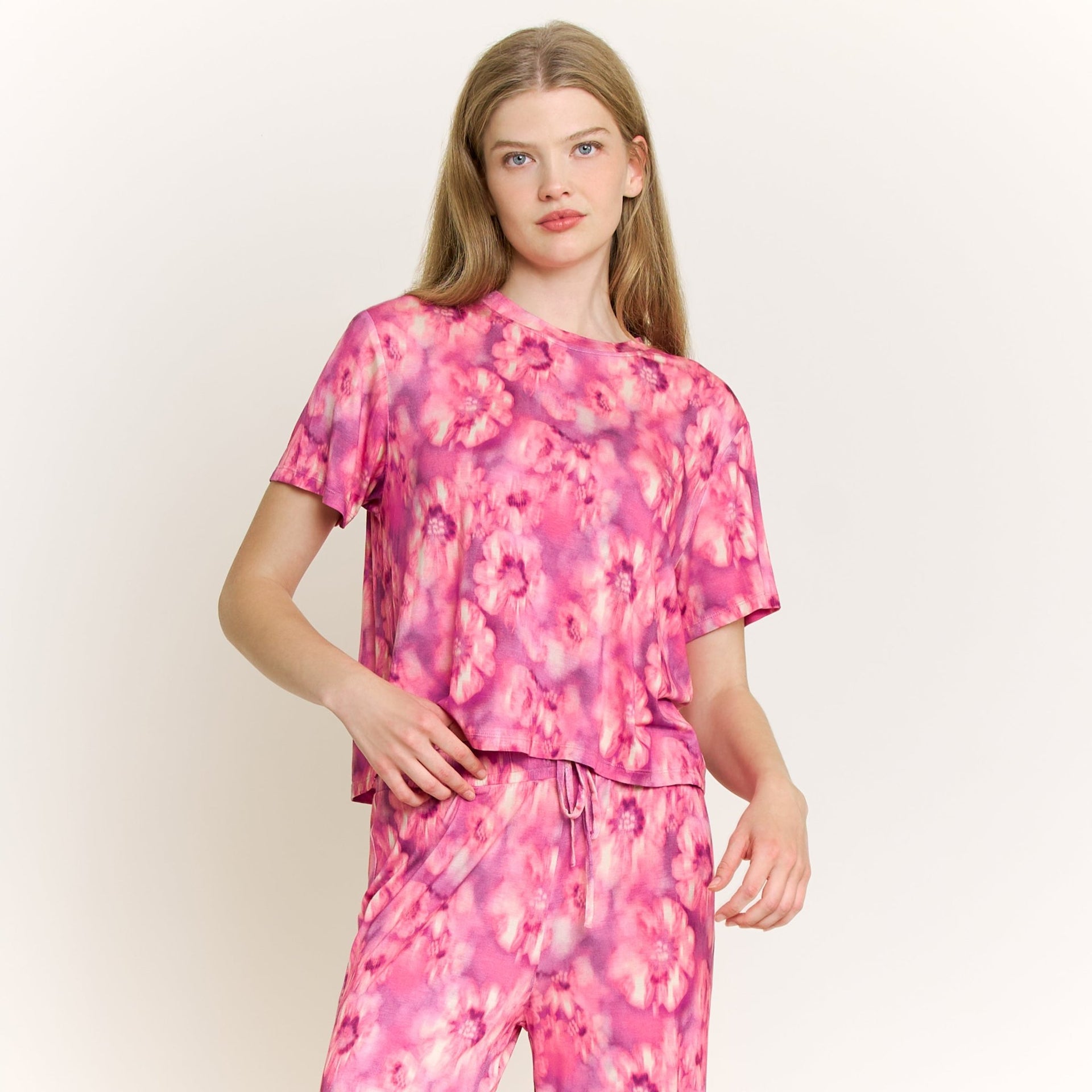 All American Tee Pant Set in Magenta Floral - Honeydew - XS