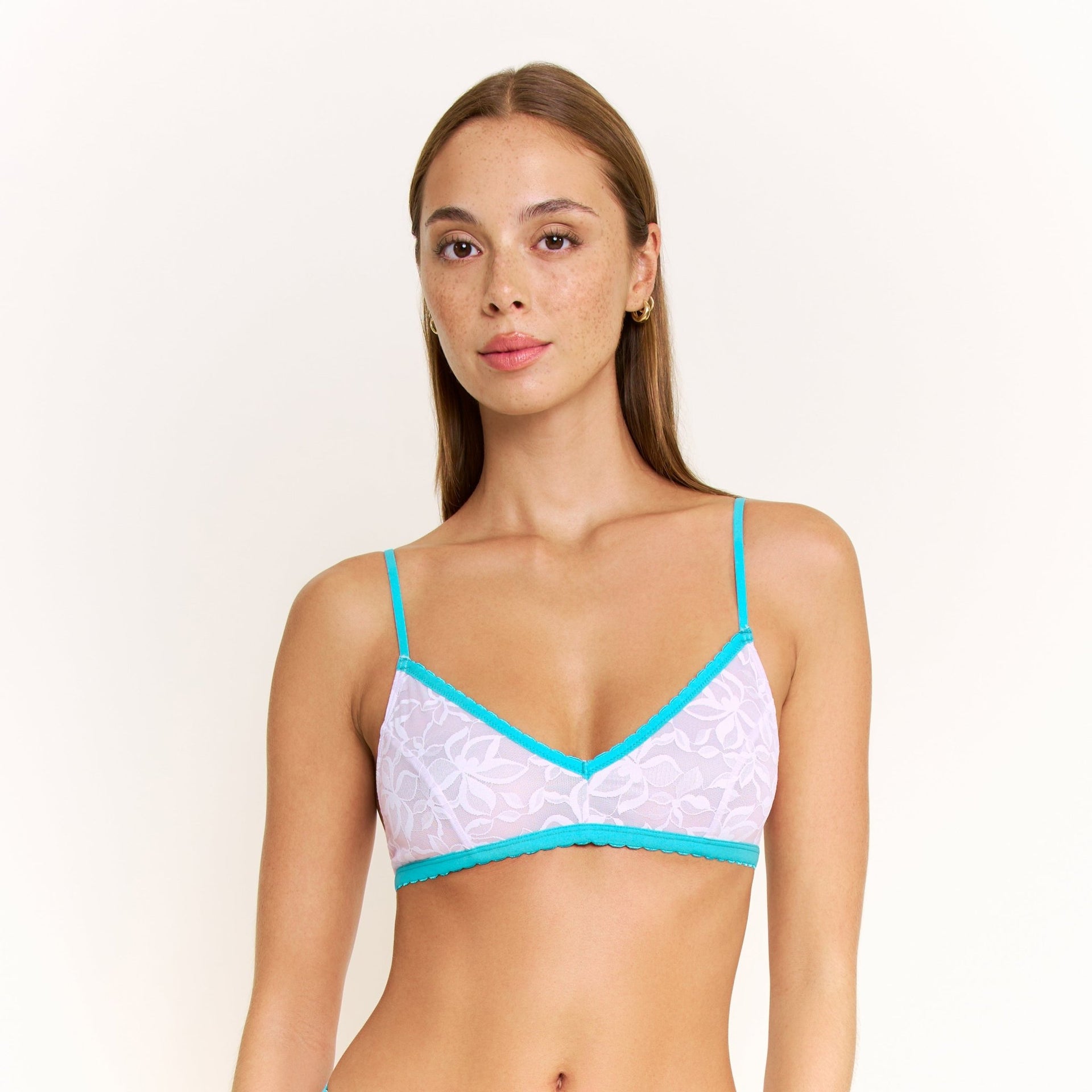 Azlin Bralette in Lilac Dew - -