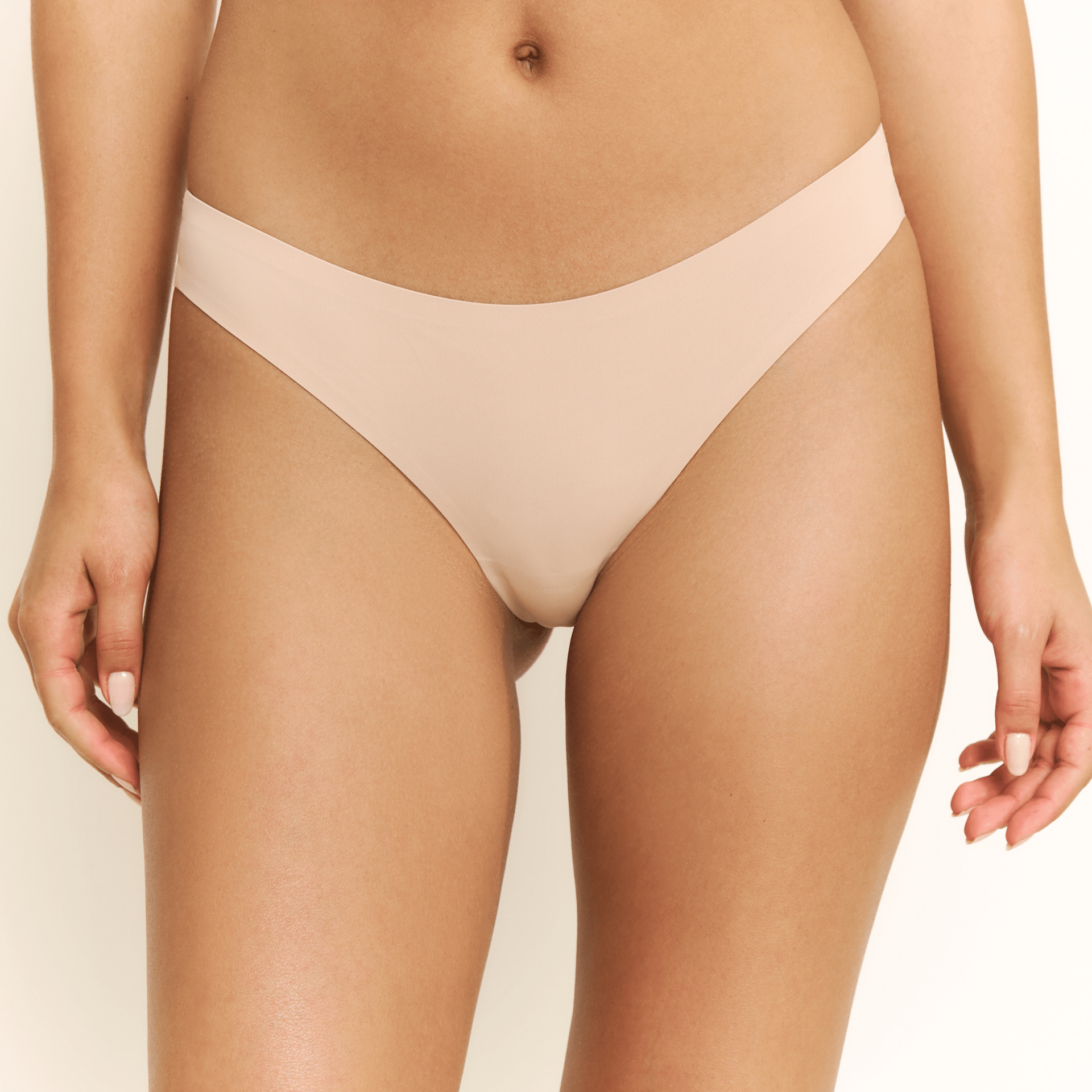 Breeze Luxe Thong 3-Pack in Basics & Ballet Slipper - -