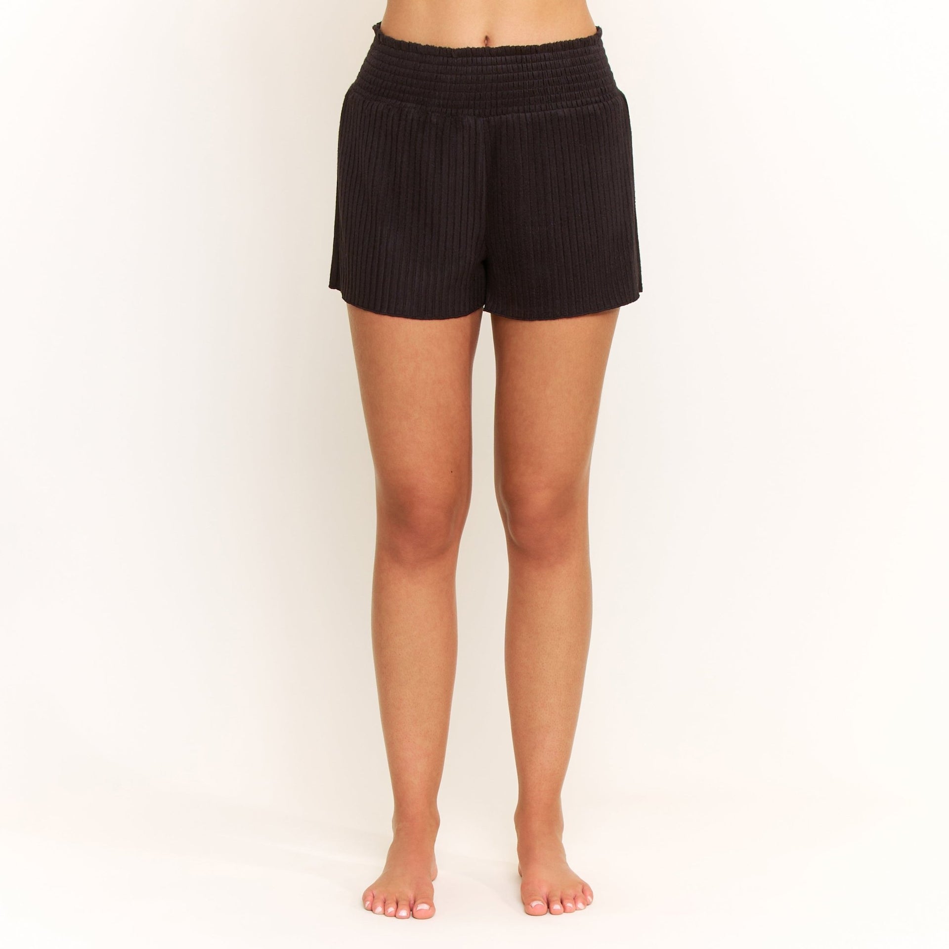 Dream Cloud Short in Black - -
