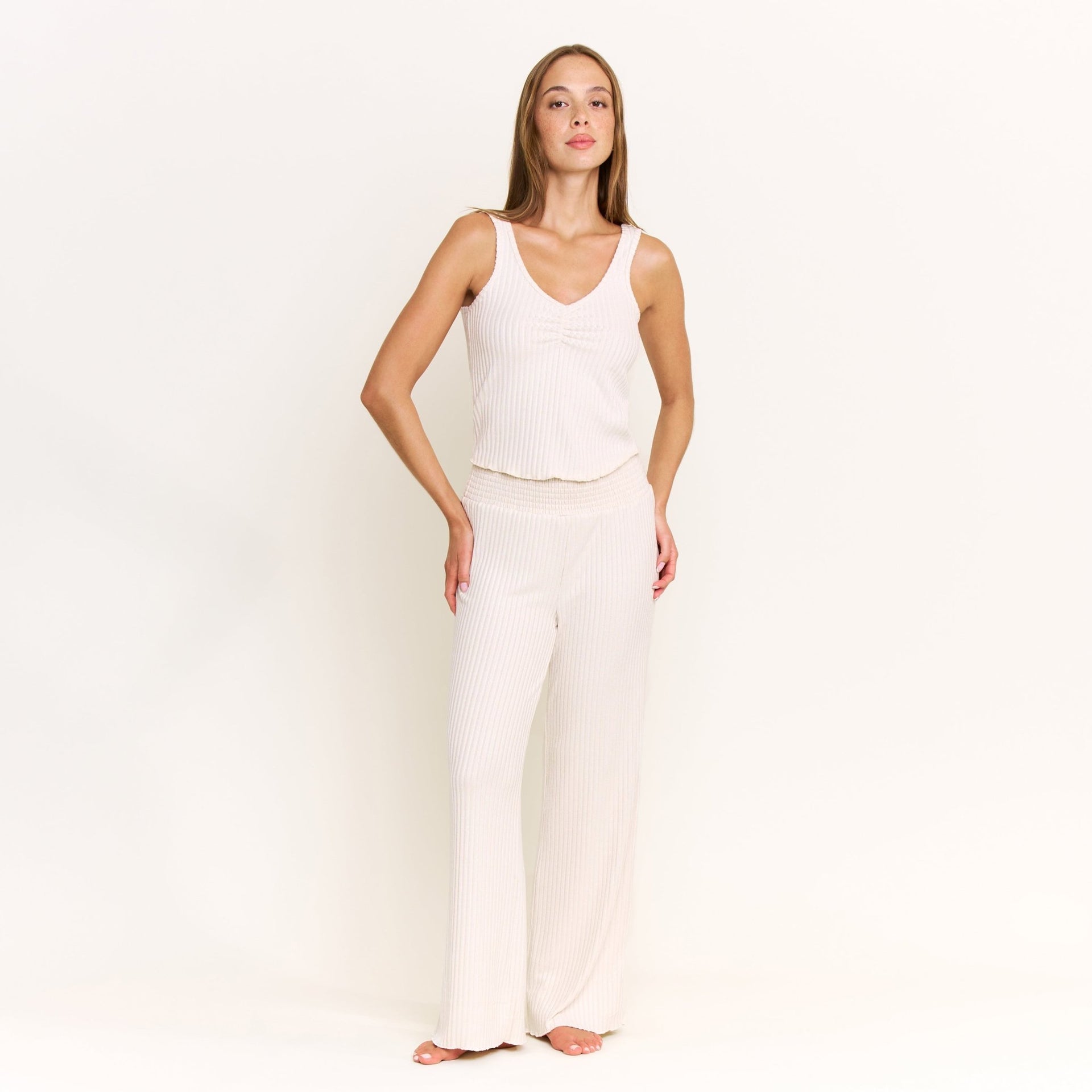 Dream Cloud Tank in Oat - -
