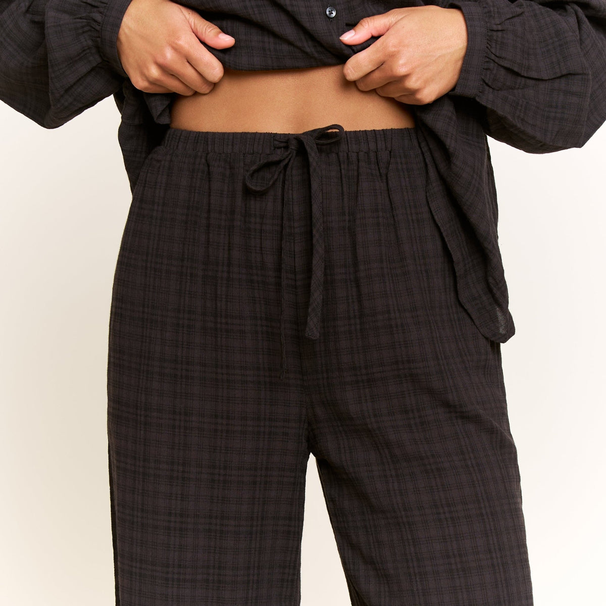 Good Life Long Sleeve Pant Set in Boulder Grey Plaid - -