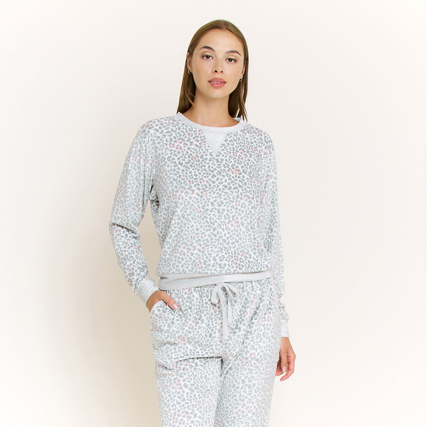 Simply Cozy Long Set in Snow Leopard - -