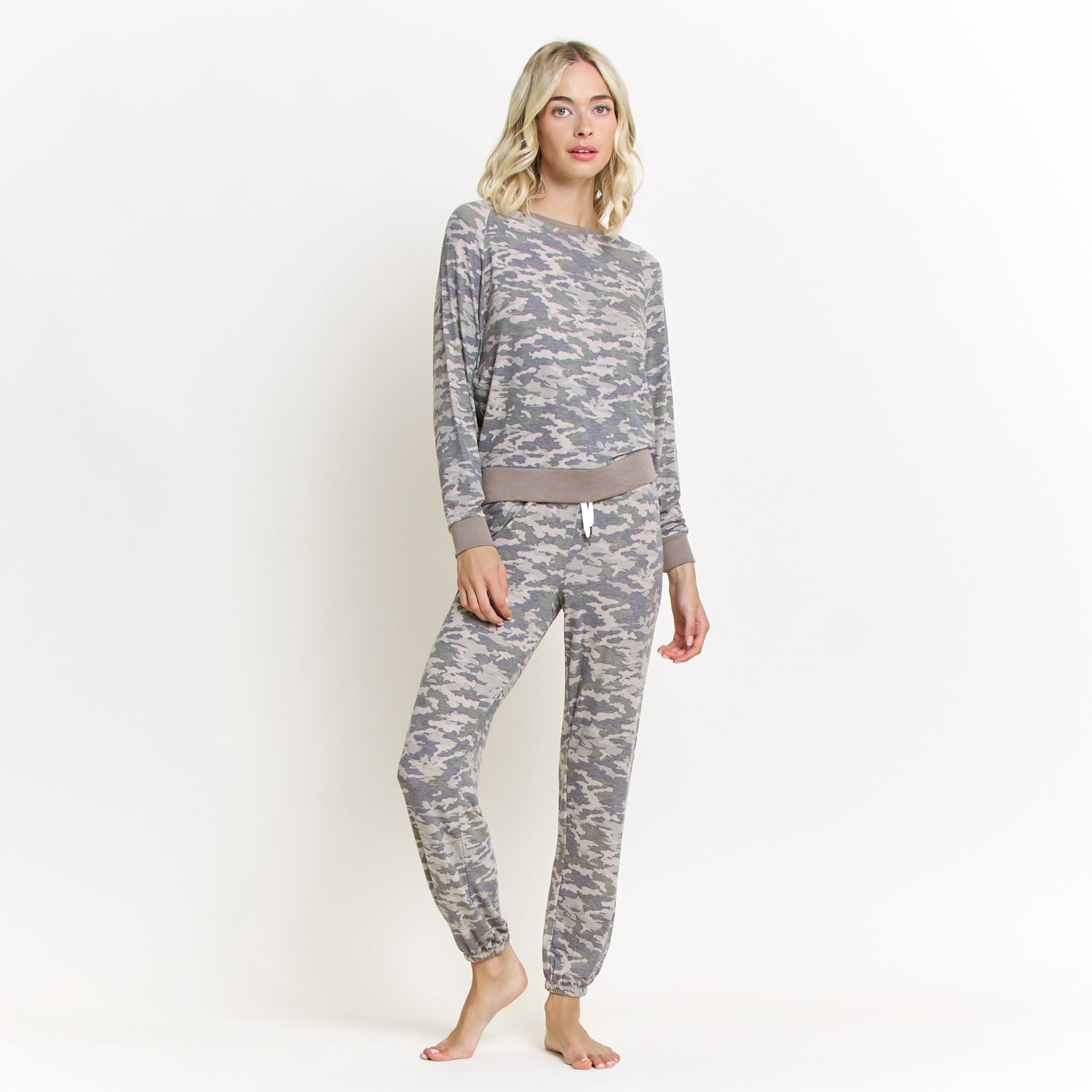 Star Seeker Long Set In Camouflage - Sleepwear & Loungewear - XL