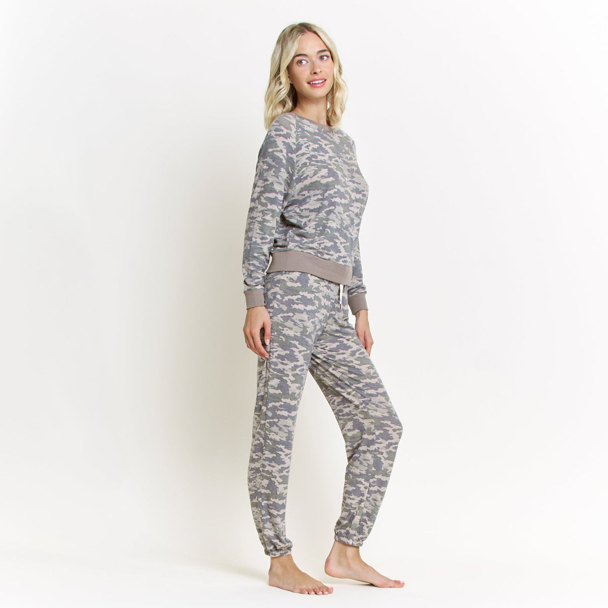 Star Seeker Long Set In Camouflage - Sleepwear & Loungewear -