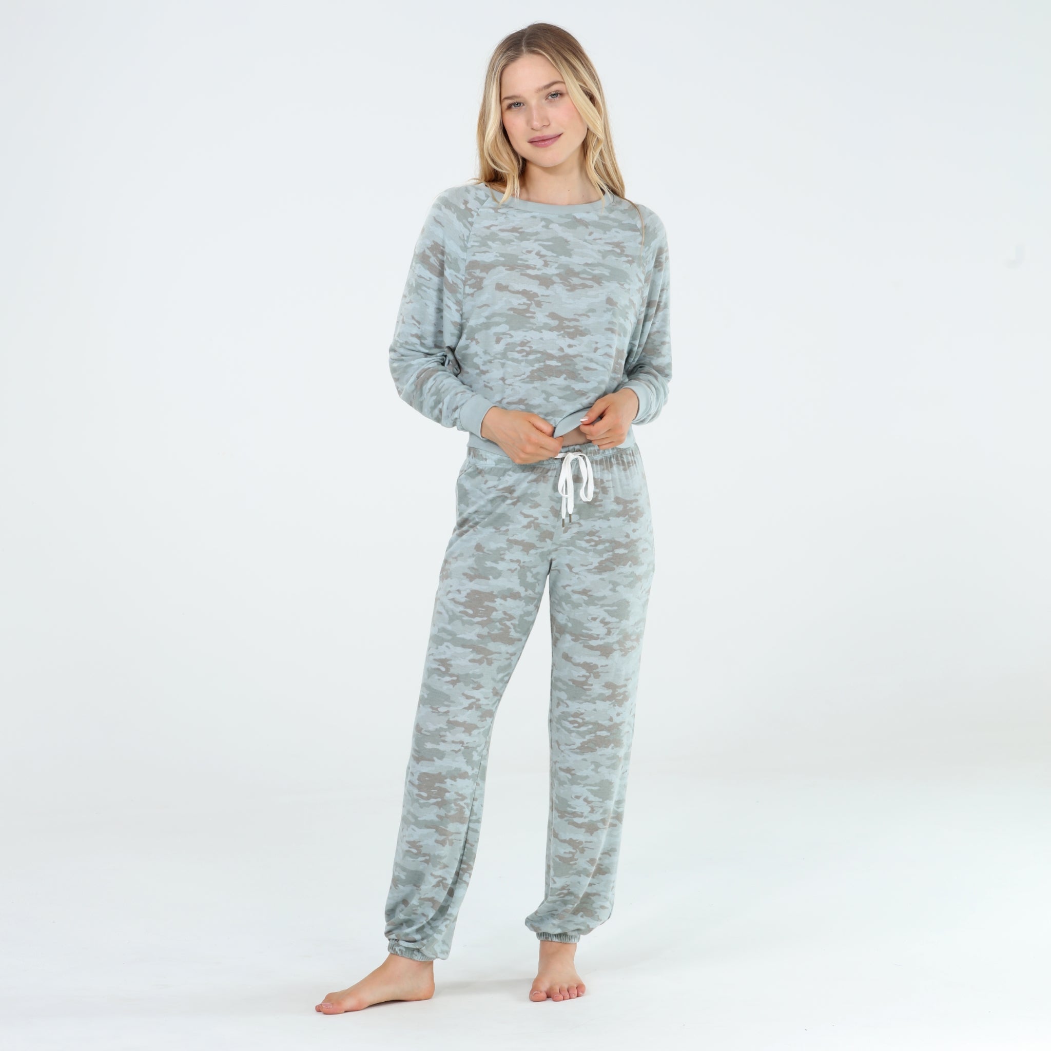 Star Seeker Long Set In Fern Camo - Loungewear -