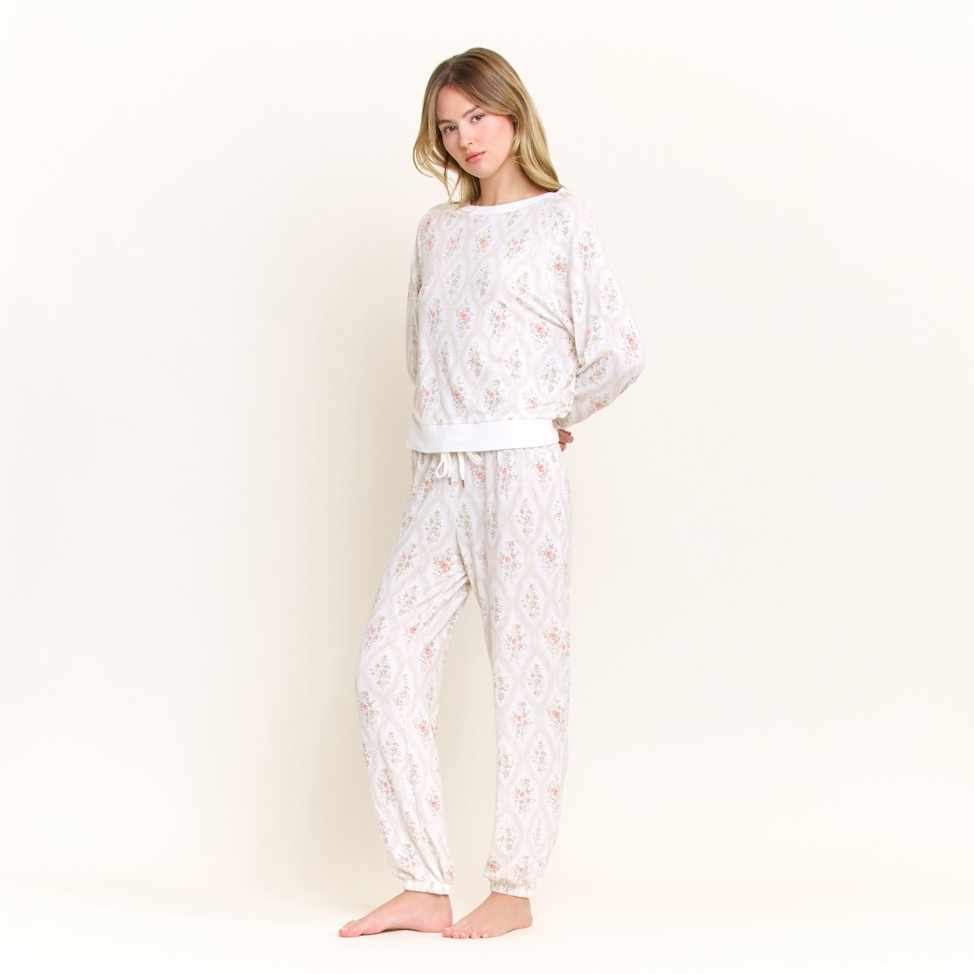 Star Seeker Long Set in Ornate Rose - Sleepwear & Loungewear -