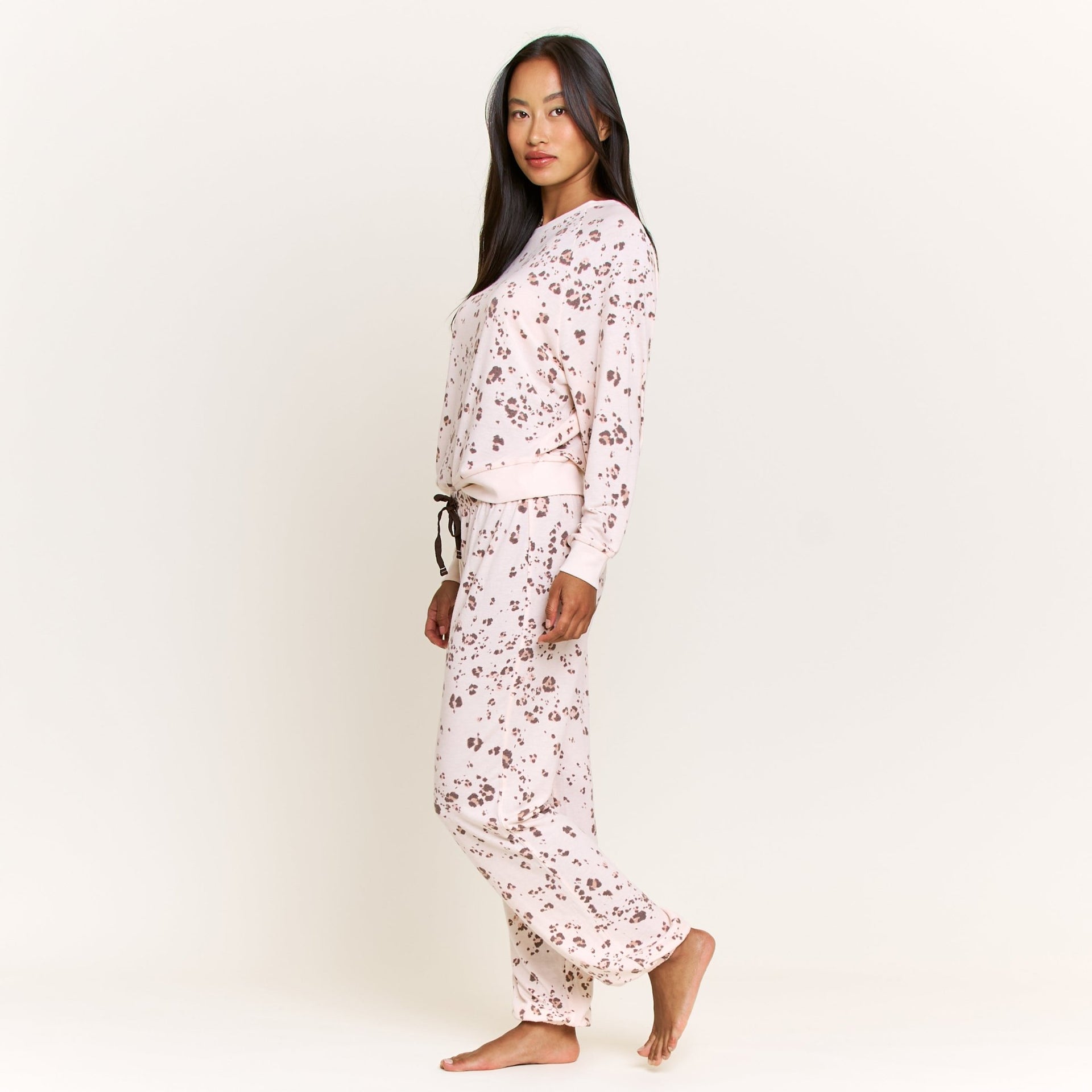 Star Seeker Long Set in Powdery Peach Leopard - Sleepwear & Loungewear -