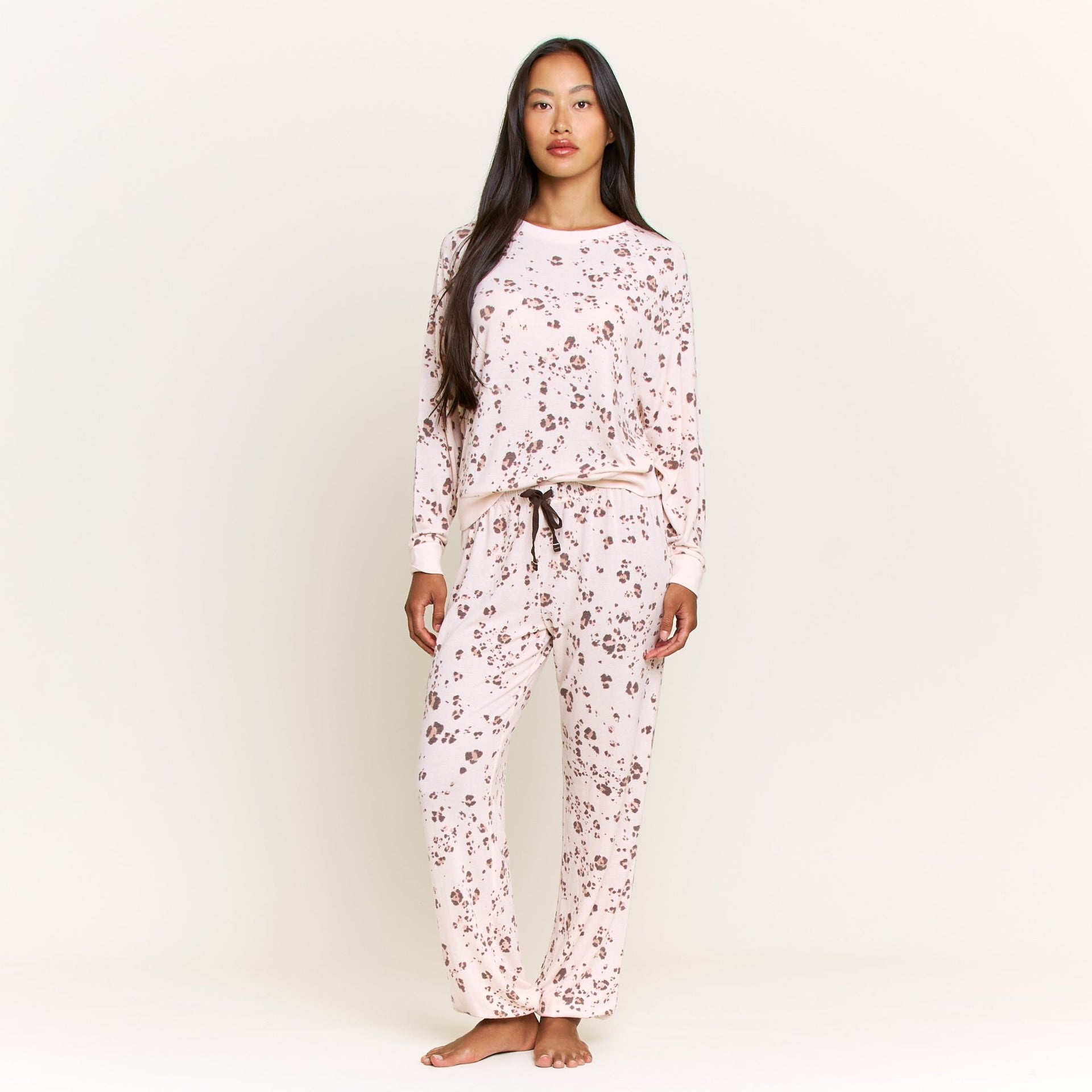 Star Seeker Long Set in Powdery Peach Leopard - Honeydew - XS
