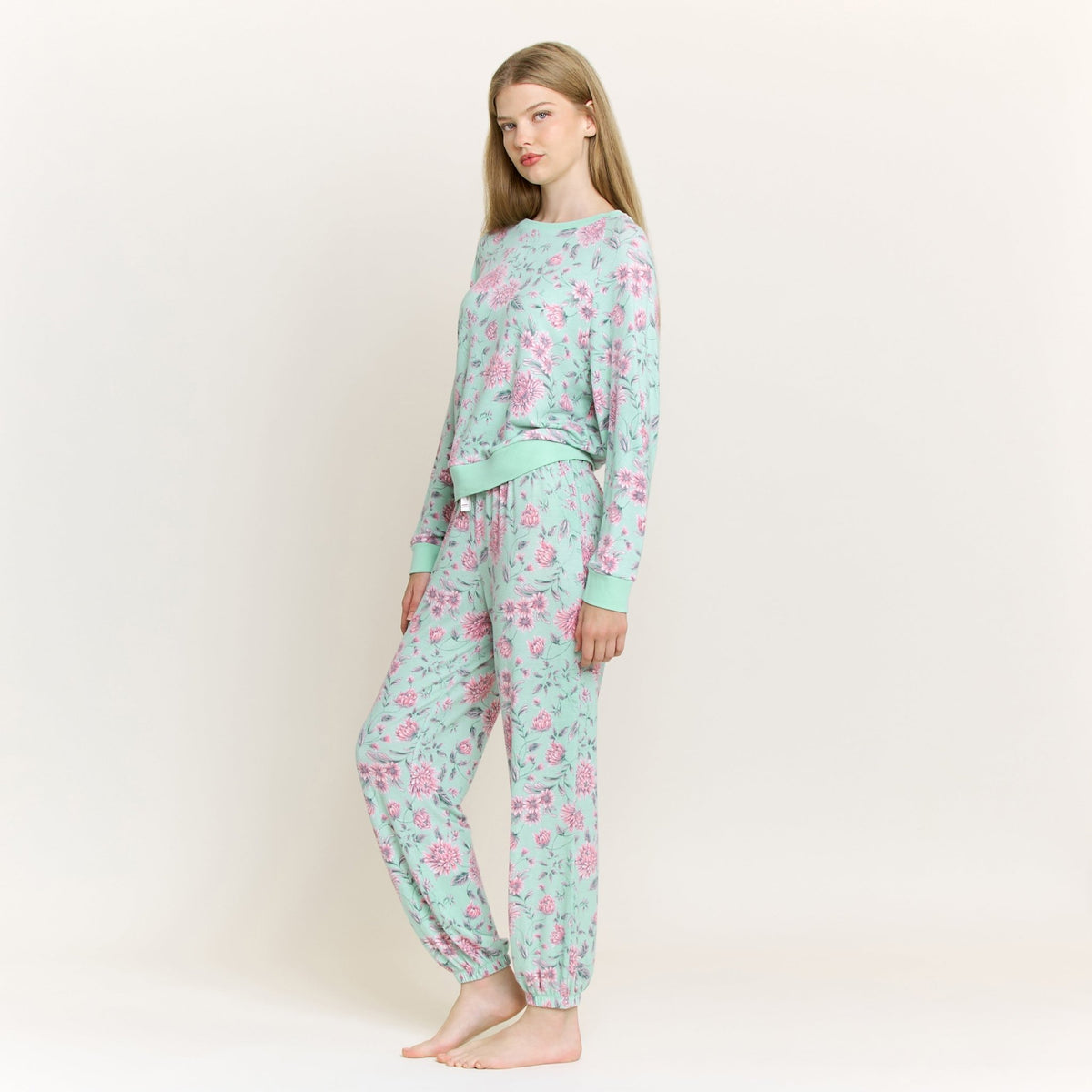Star Seeker Long Set in Soft Mint Floral - Sleepwear & Loungewear -