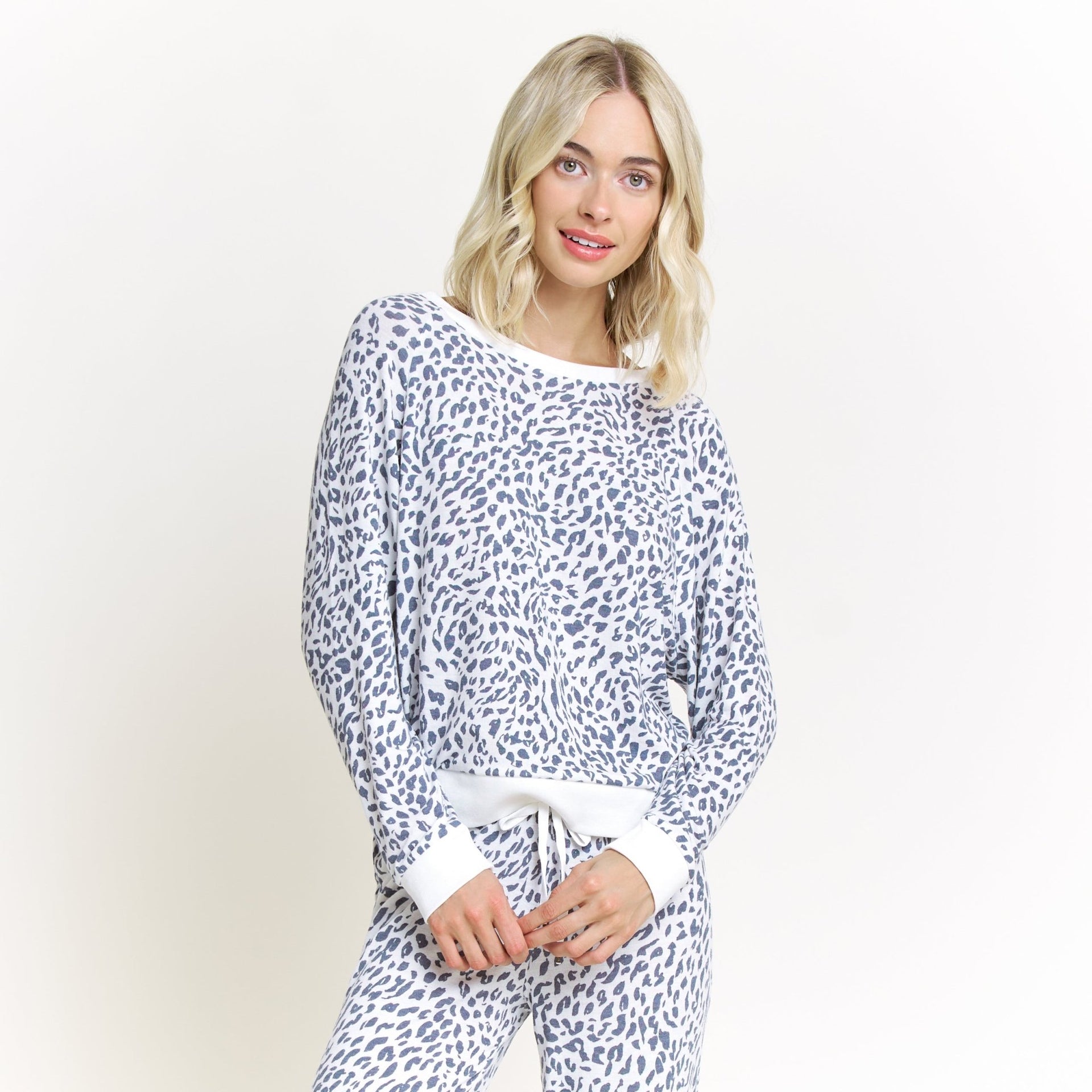 Star Seeker Long Set In Sweet Cream Animal - Loungewear -