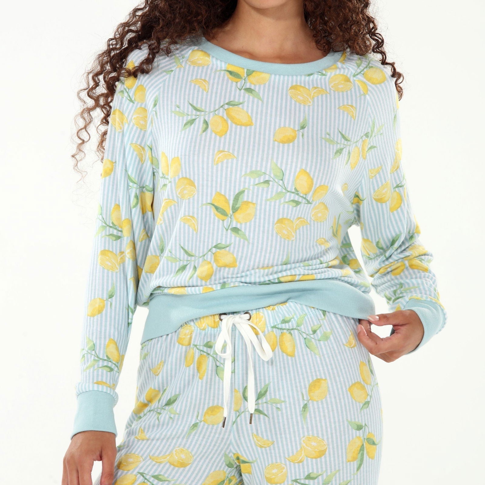 Star Seeker Long Set In Tea Leaf Lemons - Loungewear -